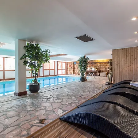 Odalys New Solarium Hotel