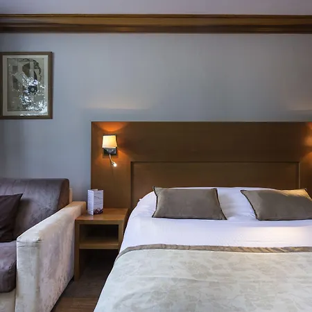 Odalys New Solarium Hotell 3*