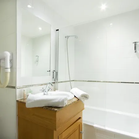 Odalys New Solarium Hotell 3*