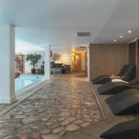 Hotell Odalys New Solarium
